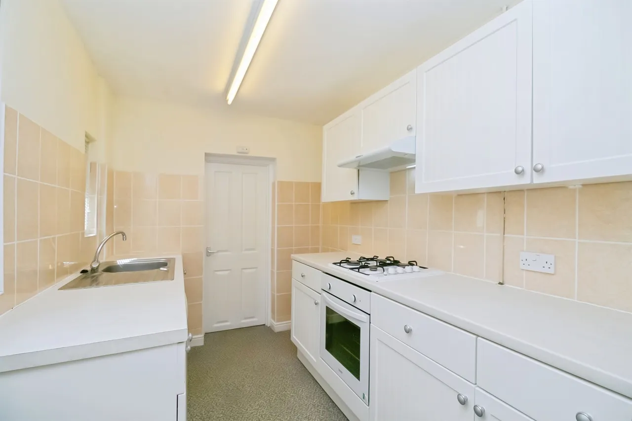 Phyllis Street, Barry, CF62, photo 9