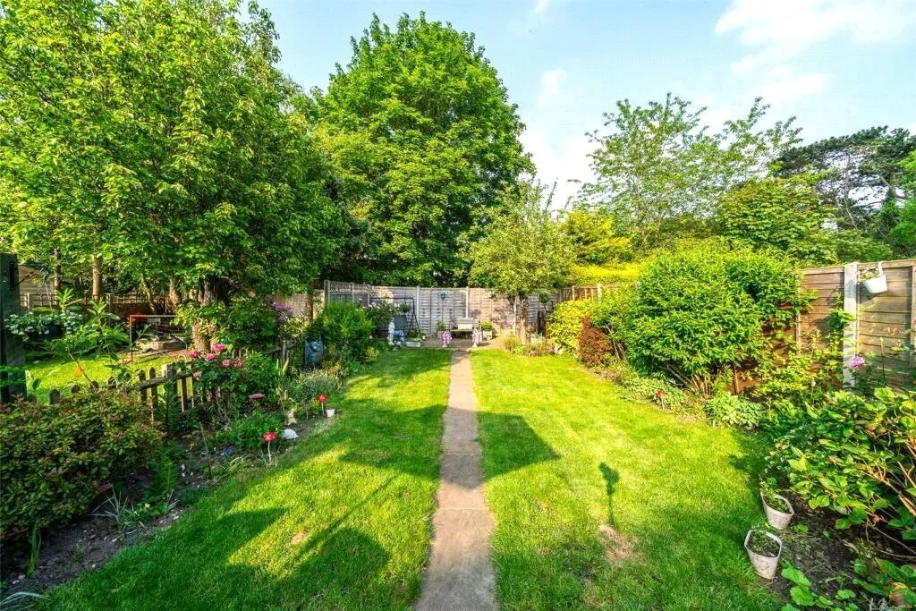 Starts Hill Road, Orpington, BR6, photo 16