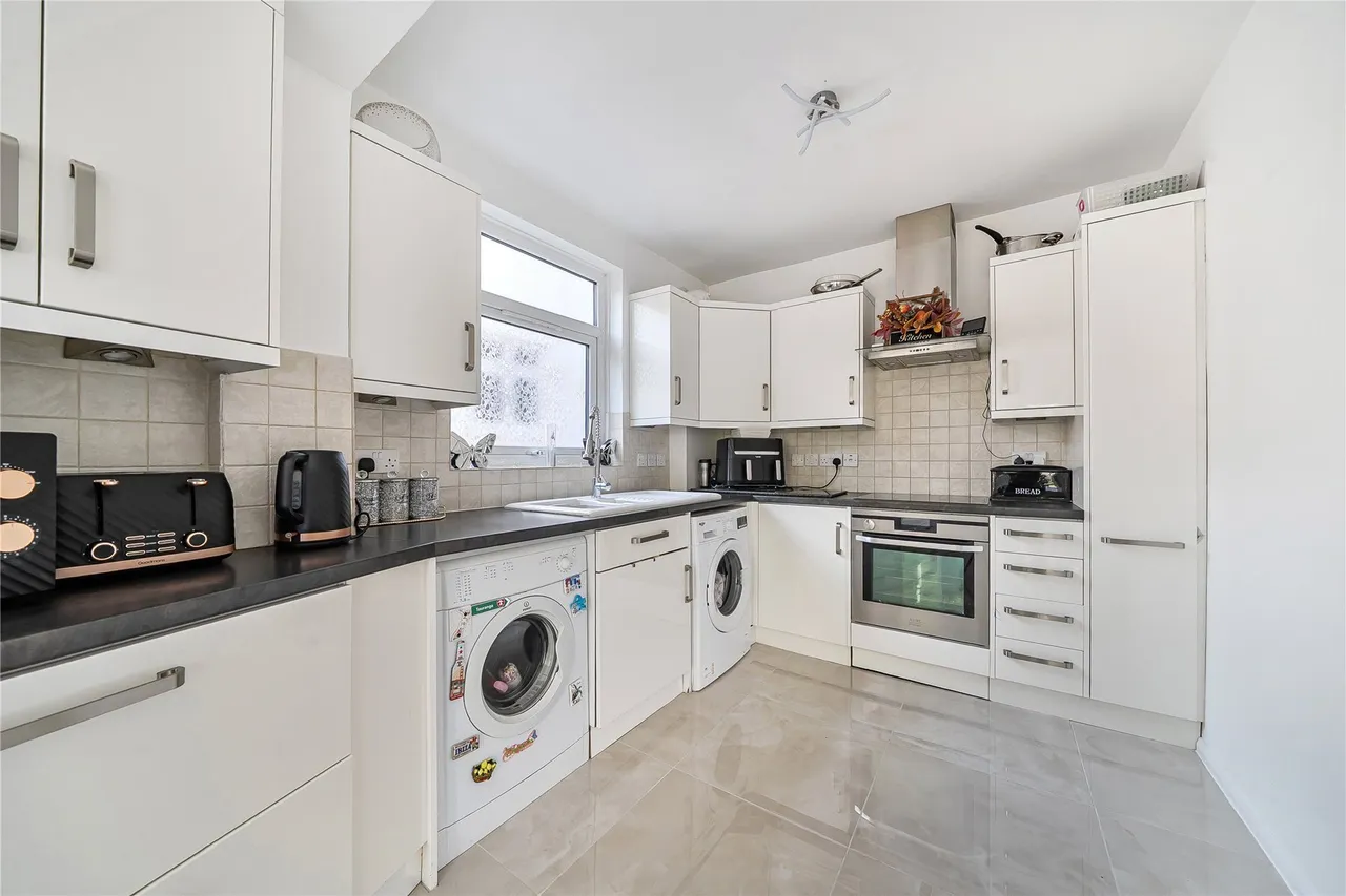 Starts Hill Road, Orpington, BR6, photo 2