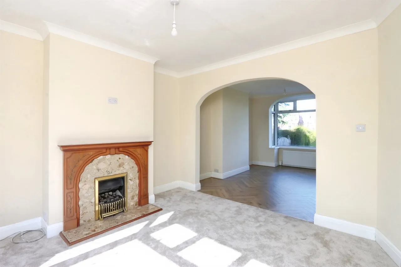 Boston Castle Grove, Moorgate, Rotherham, photo 2