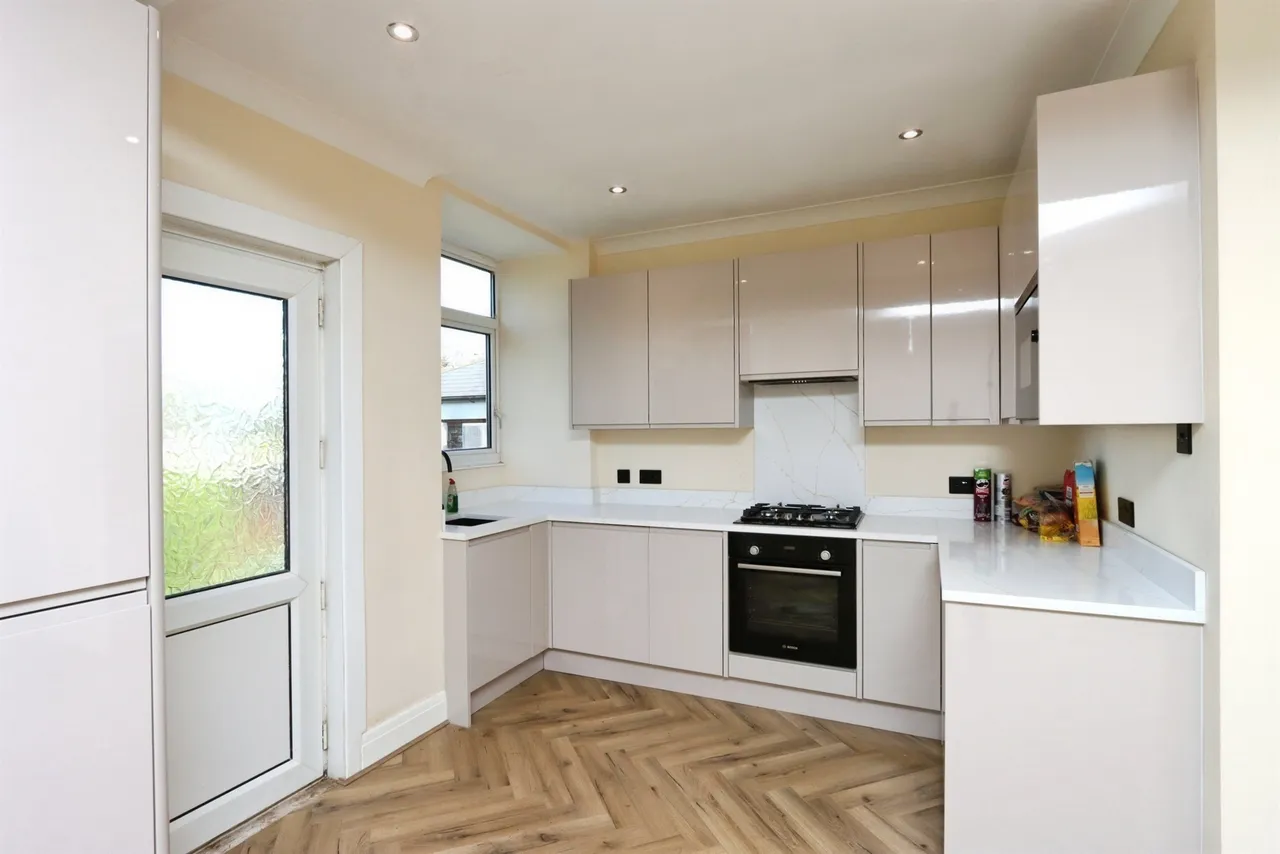 Boston Castle Grove, Moorgate, Rotherham, photo 10