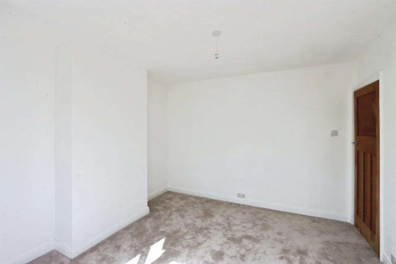 Boston Castle Grove, Moorgate, Rotherham, photo 12