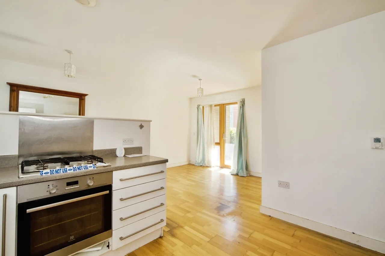 Goodwin Way, Romford, RM3, photo 10