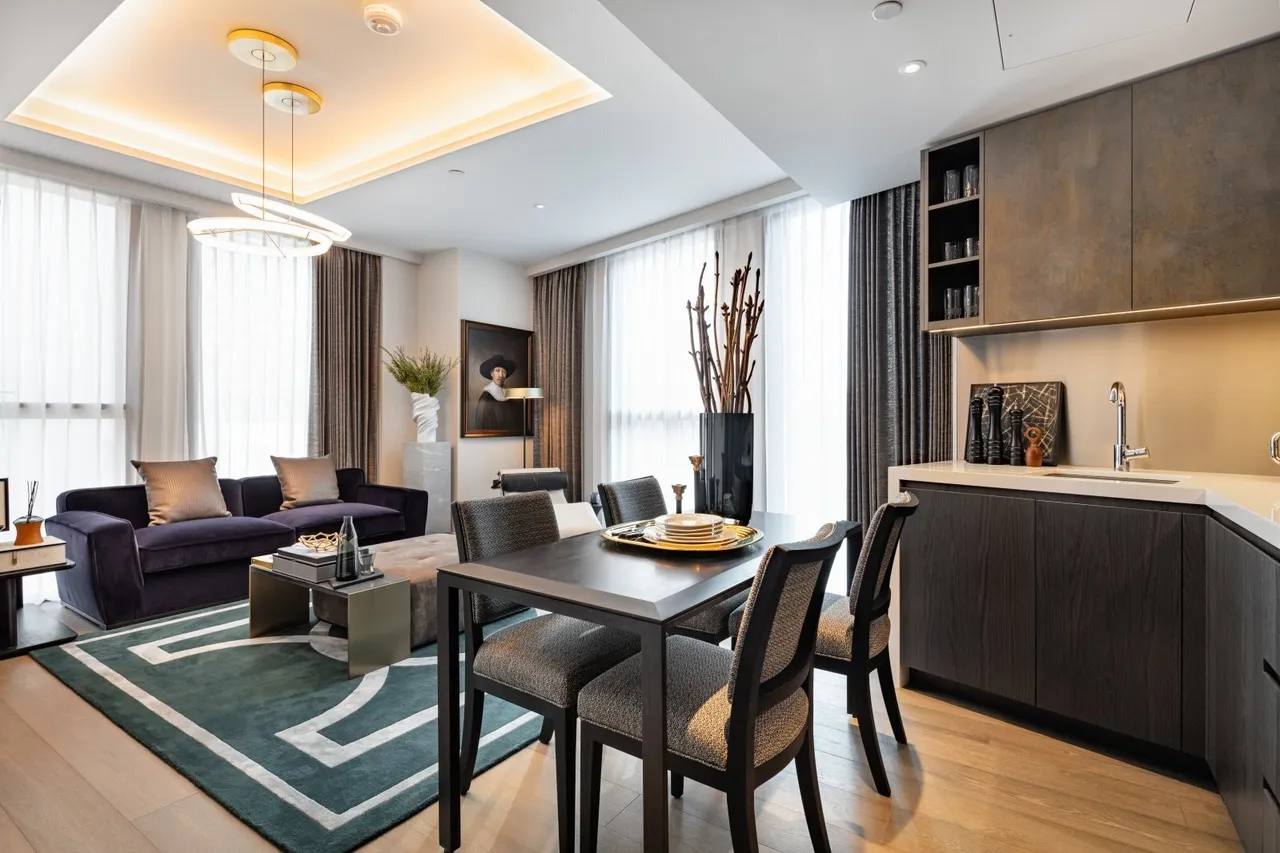 Nine Elms Lane, London, SW8, photo 9