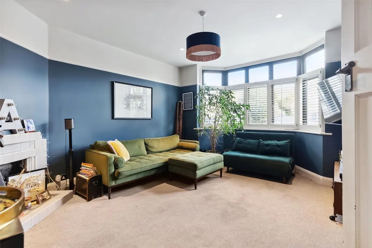 Fifth Cross Road, Twickenham, TW2 5LJ, photo 4