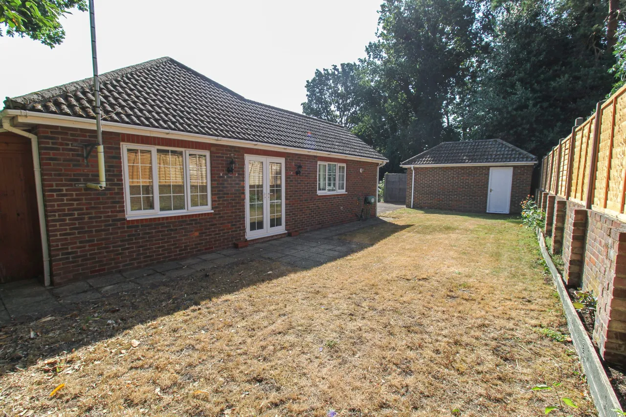 28a Queens Road, Fleet, GU52 7LE, photo 10