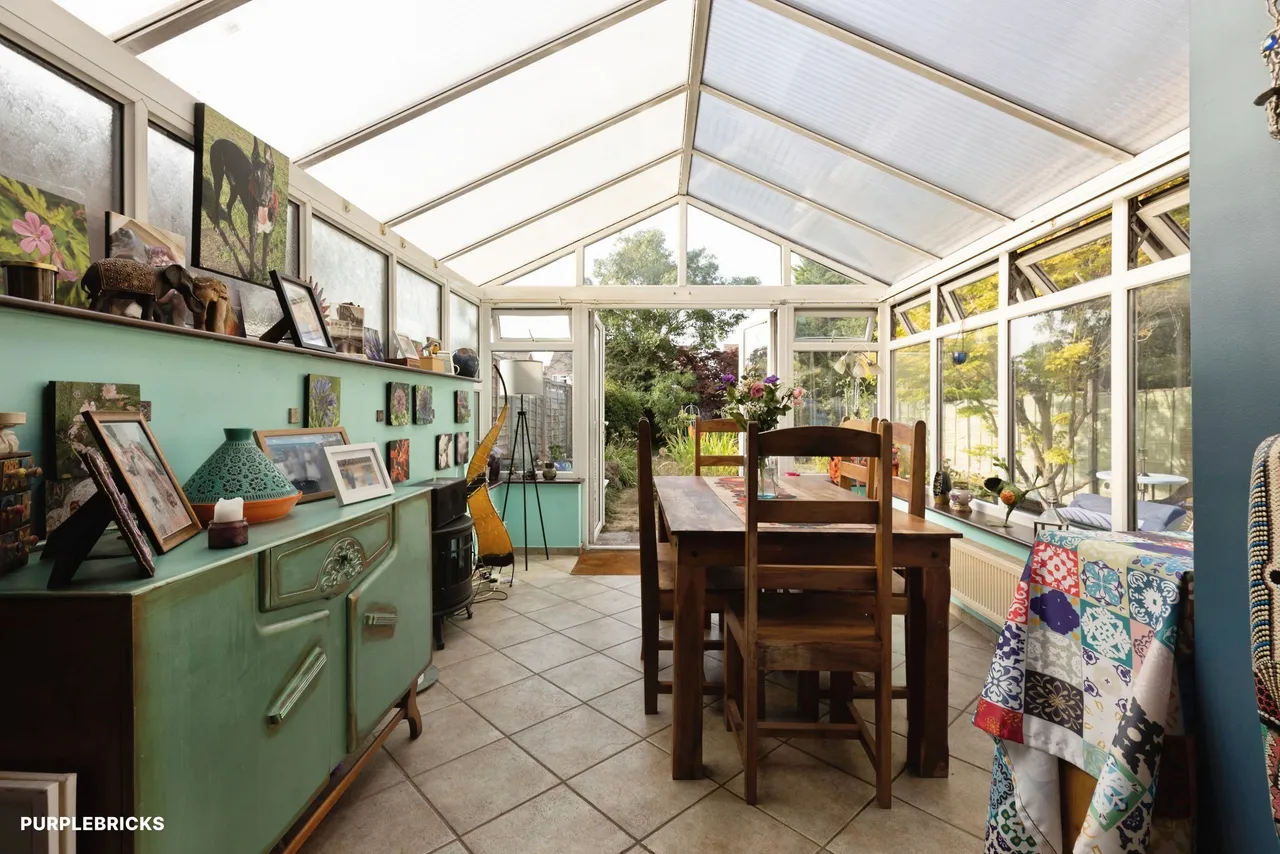 Two Hedges Road, Cheltenham, GL52, photo 12