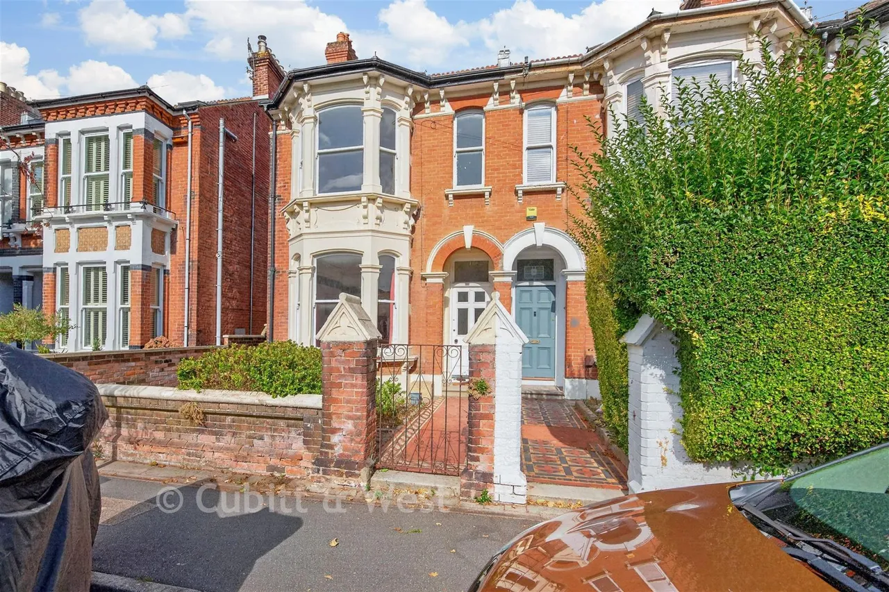 5 bed house for sale, St. David's Road, Southsea, PO5