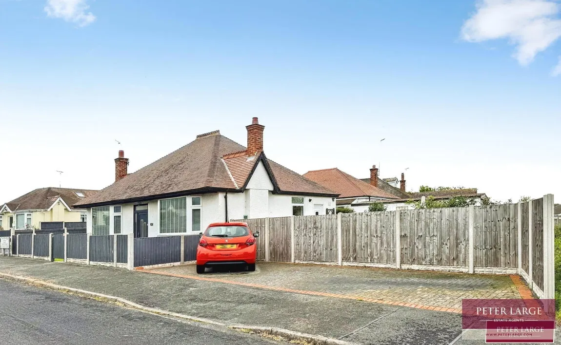 St. Annes Avenue, Prestatyn, Denbighshire, LL19 8BL, photo 12