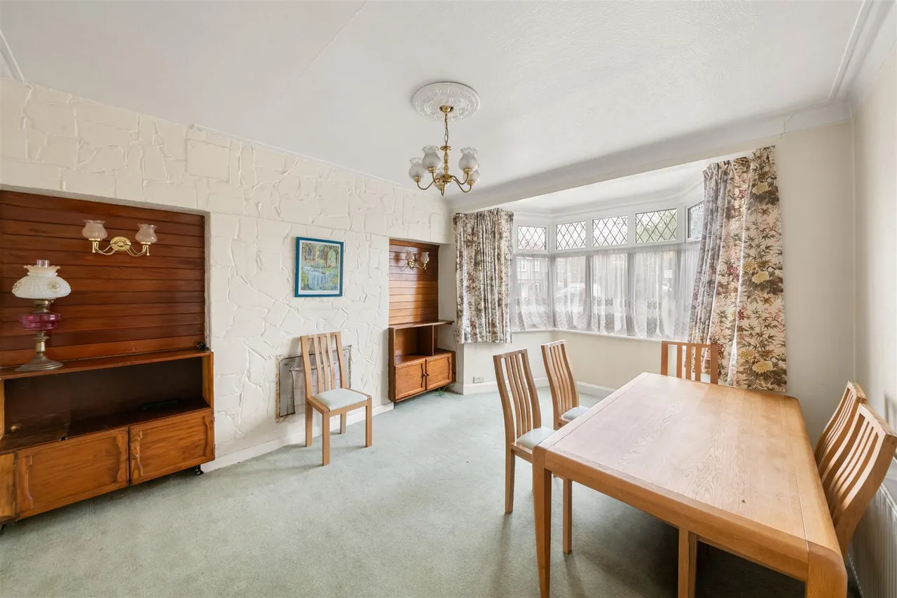 Ryecroft Avenue, Twickenham, photo 4