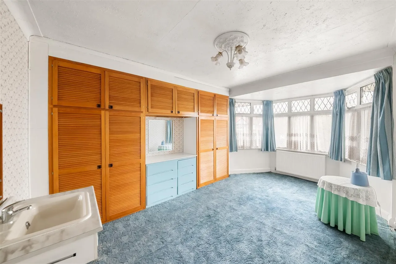 Ryecroft Avenue, Twickenham, photo 6