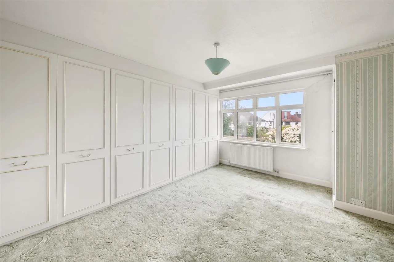 Ryecroft Avenue, Twickenham, photo 7