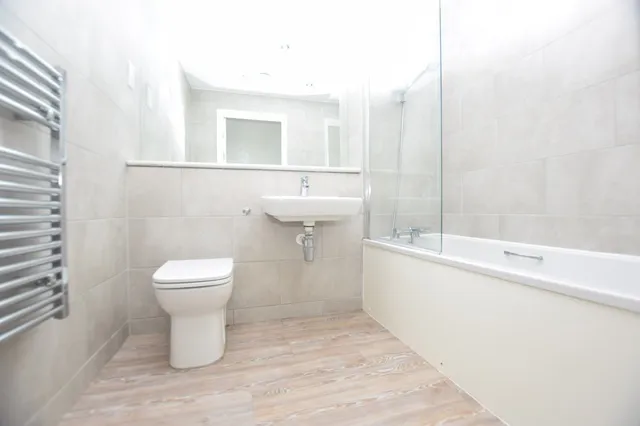 Burton, Dun Works, 25 Acorn Street, Sheffield, S3 8EY, photo 2