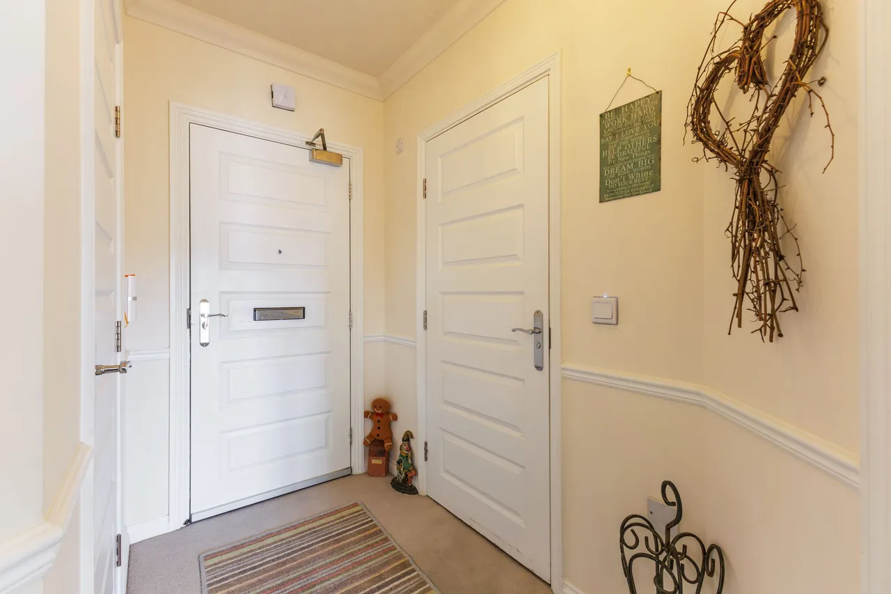 Defford Road, Nightingale Lodge Defford Road, WR10, photo 5