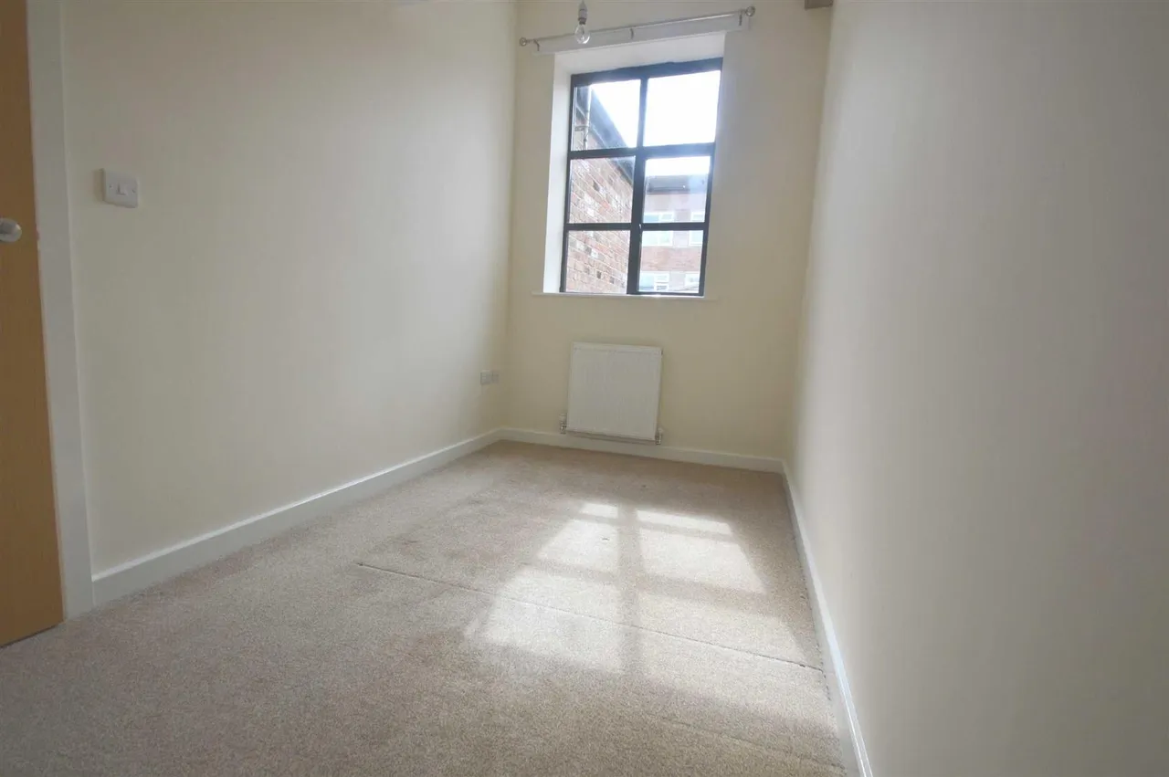 Peel Street, Macclesfield, SK11, photo 11