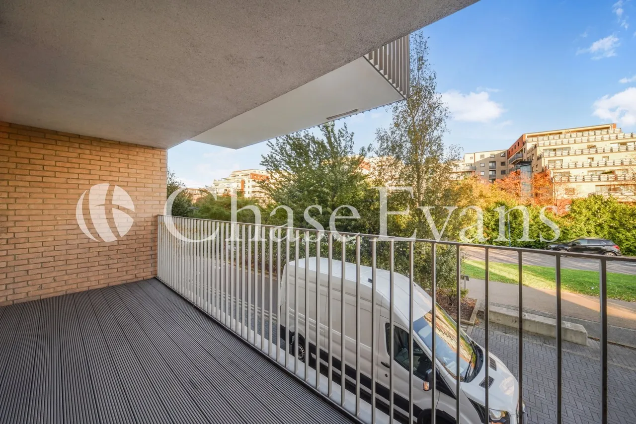 Booth Road, Silvertown, E16, photo 8