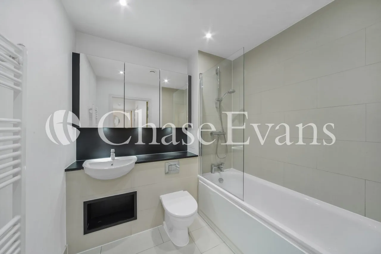 Booth Road, Silvertown, E16, photo 7