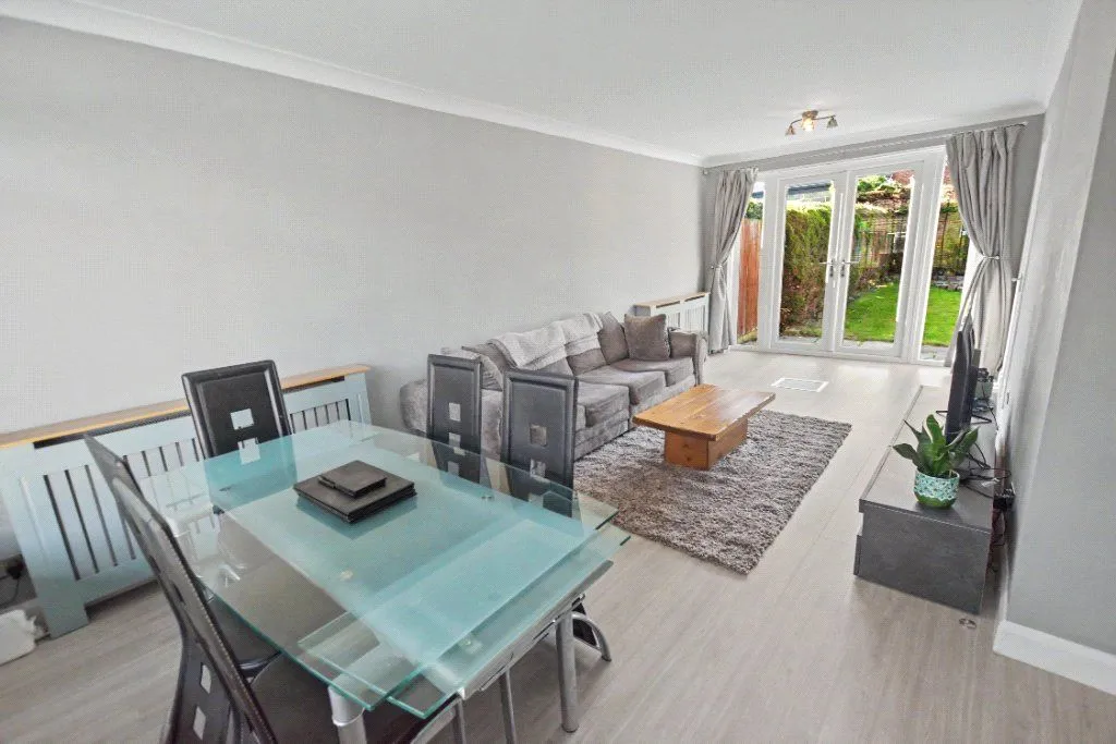 Lenhurst Avenue, Leeds, LS12, photo 2