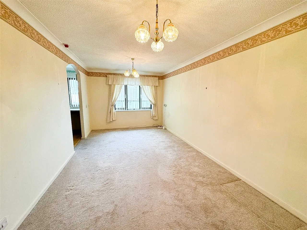 Imperial Avenue, Westcliff-on-Sea, Essex, SS0, photo 2