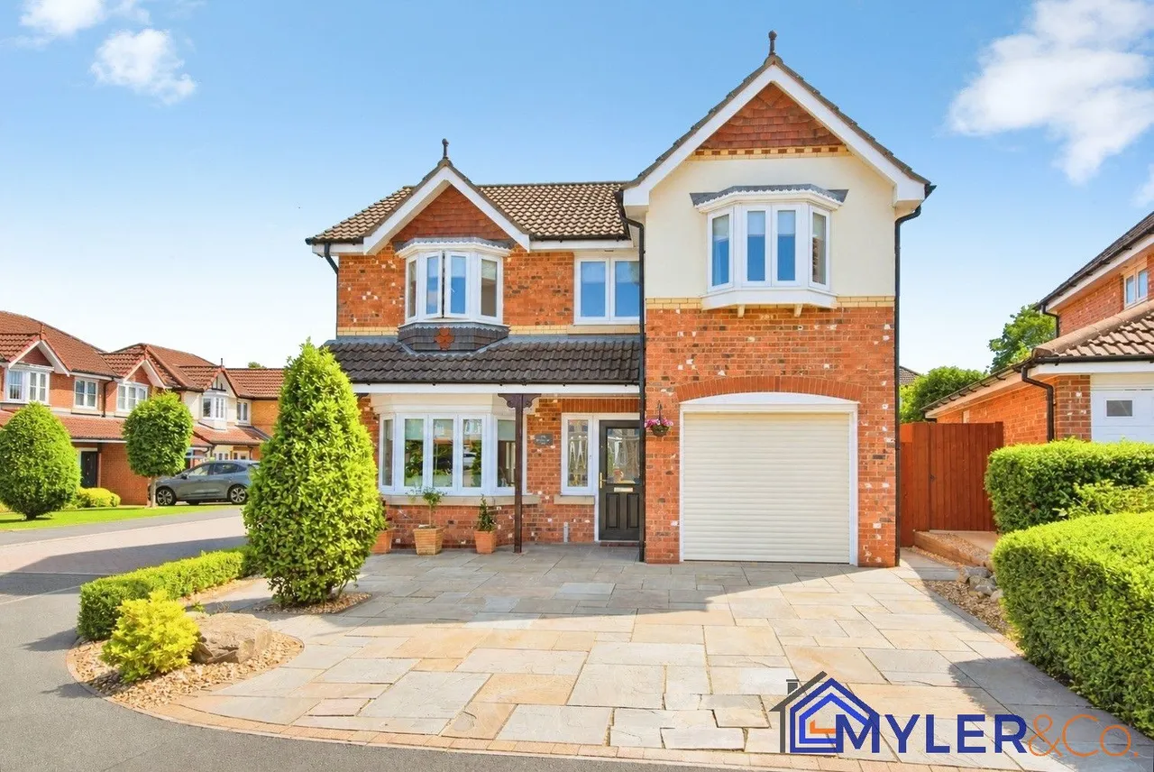 4 bed house for sale, Black Horse Lane, Widnes