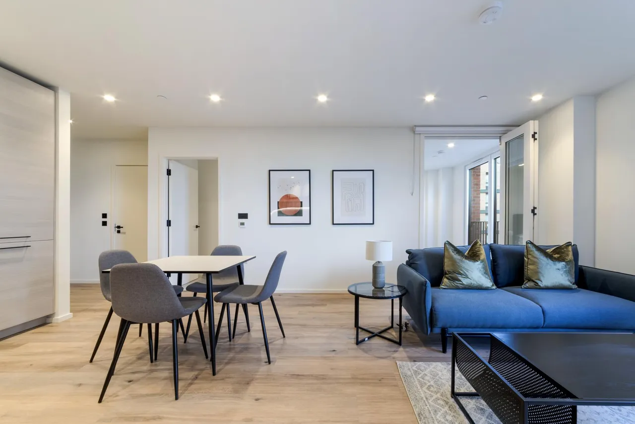 Curlew House, Poplar Riverside, E14, photo 5