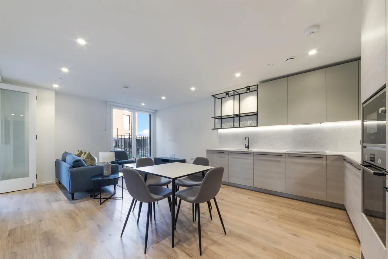Curlew House, Poplar Riverside, E14, photo 3