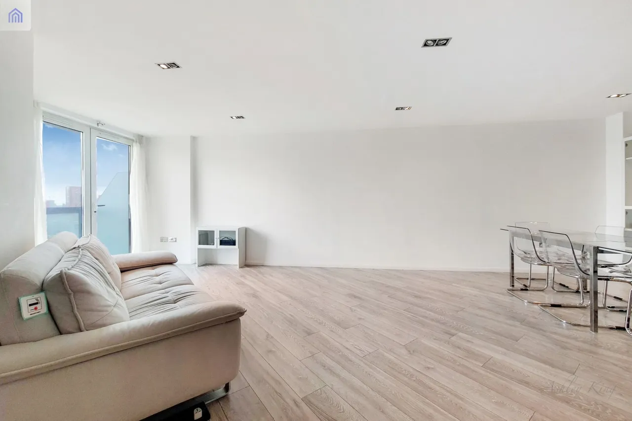 Limeharbour, London, E14, photo 3