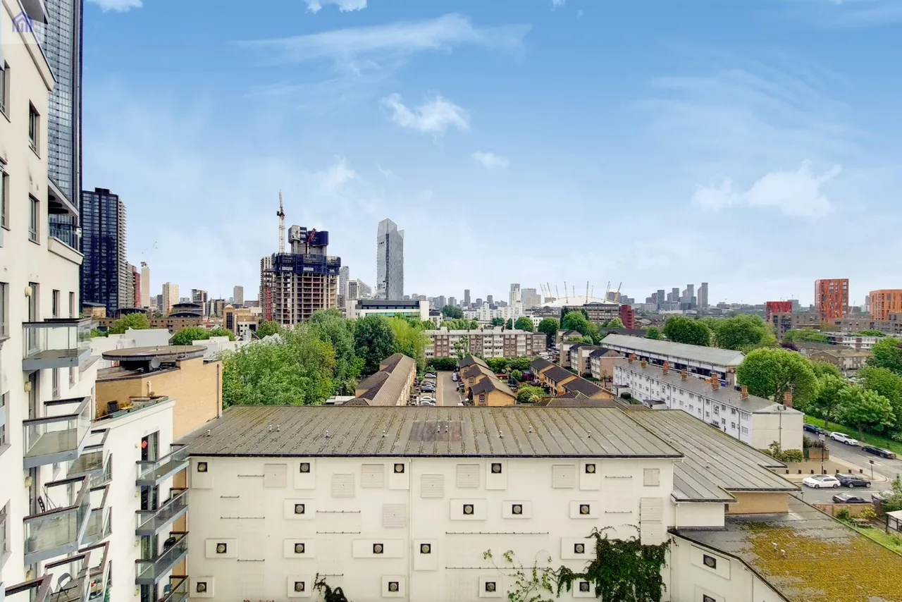 Limeharbour, London, E14, photo 5