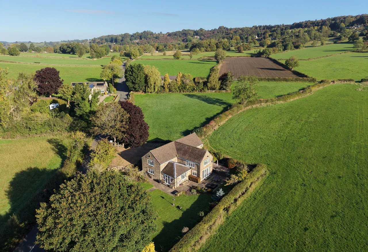 Hardmeadow Lane, Ashover, S45, photo 3