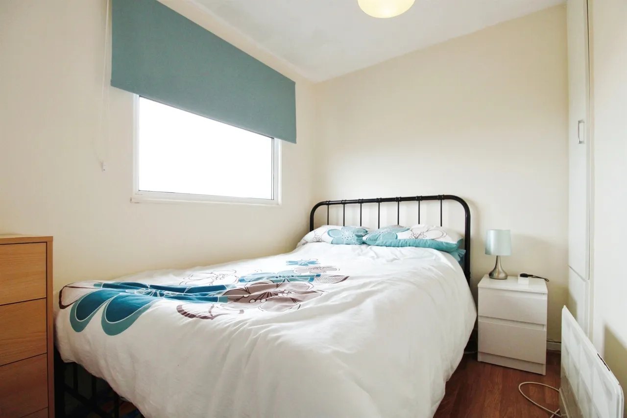 Fort Road, Penarth, CF64, photo 9
