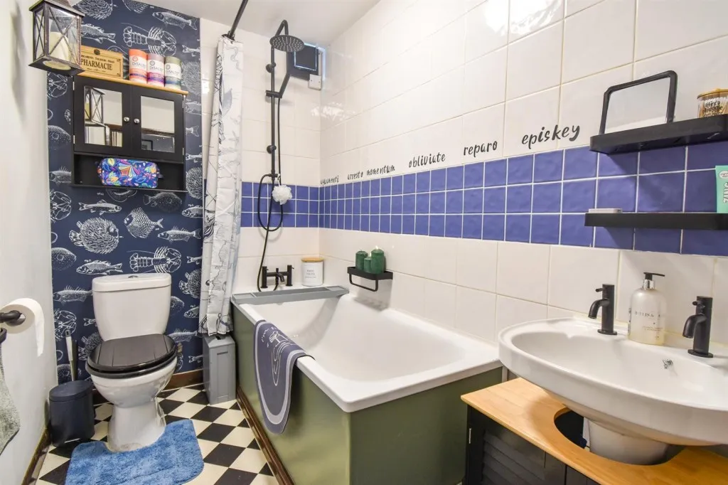 Wesley Court, Harrington, CA14, photo 13