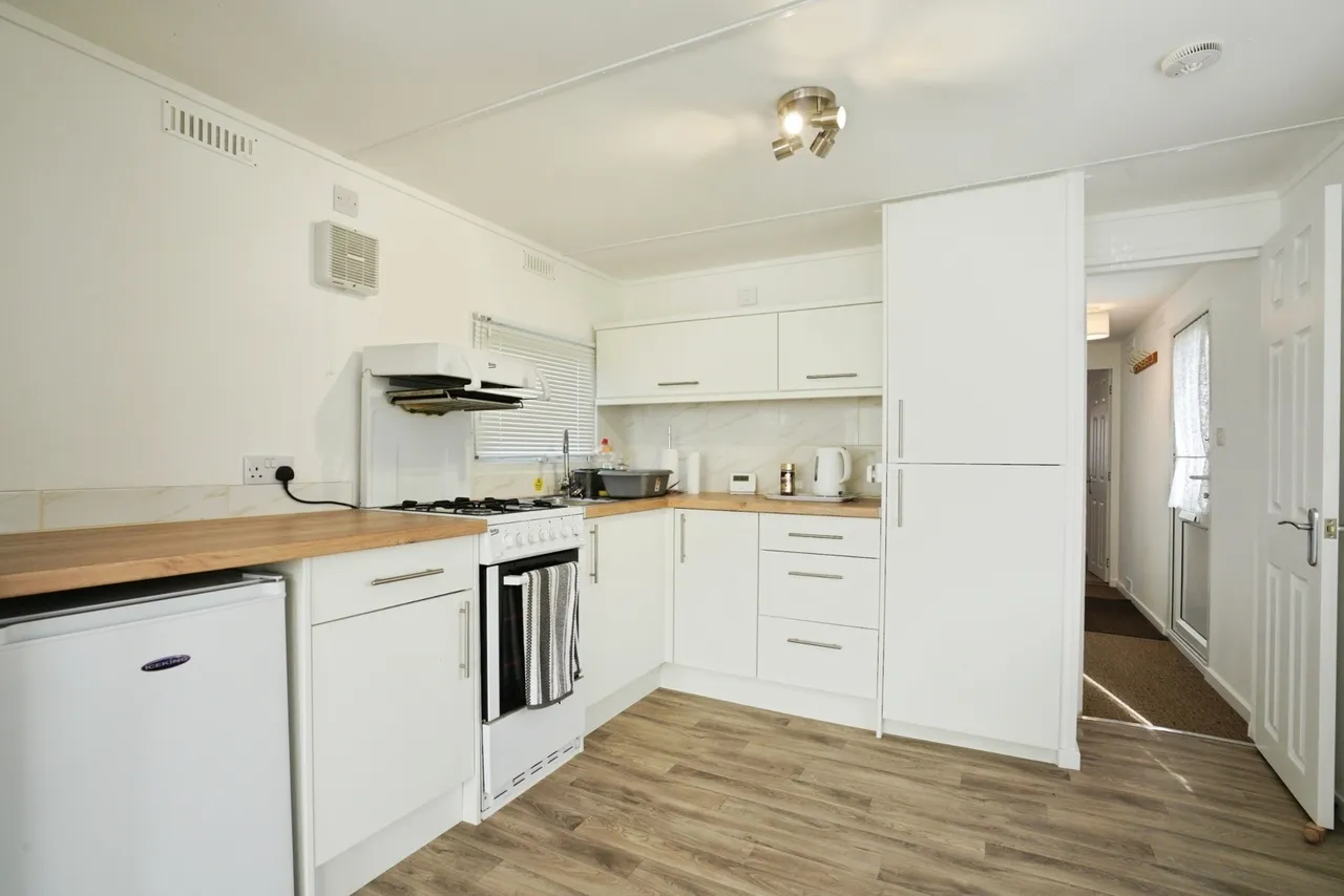 Hazelmere Avenue, Buckler Village, PL25, photo 2