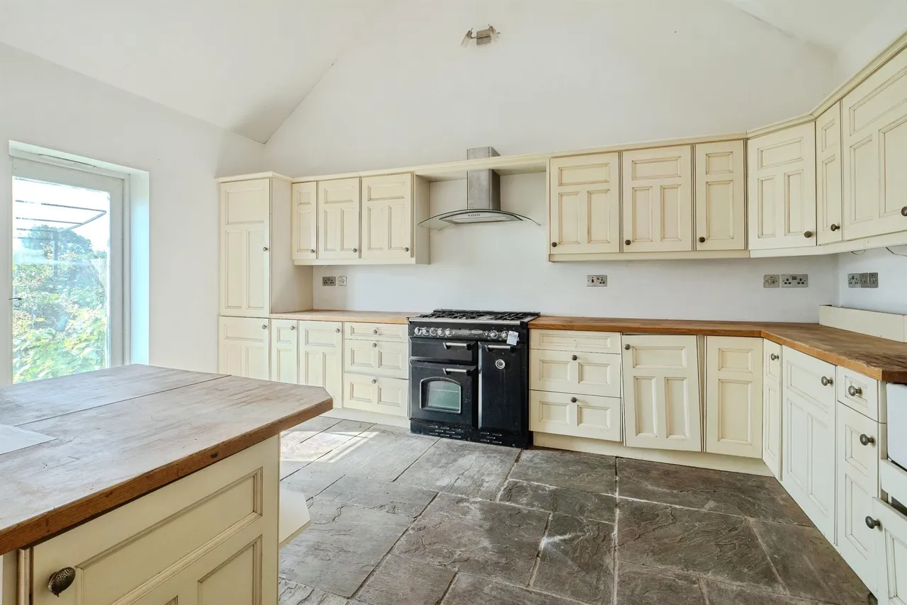 Hinckley Road, Barwell, Leicester, photo 6