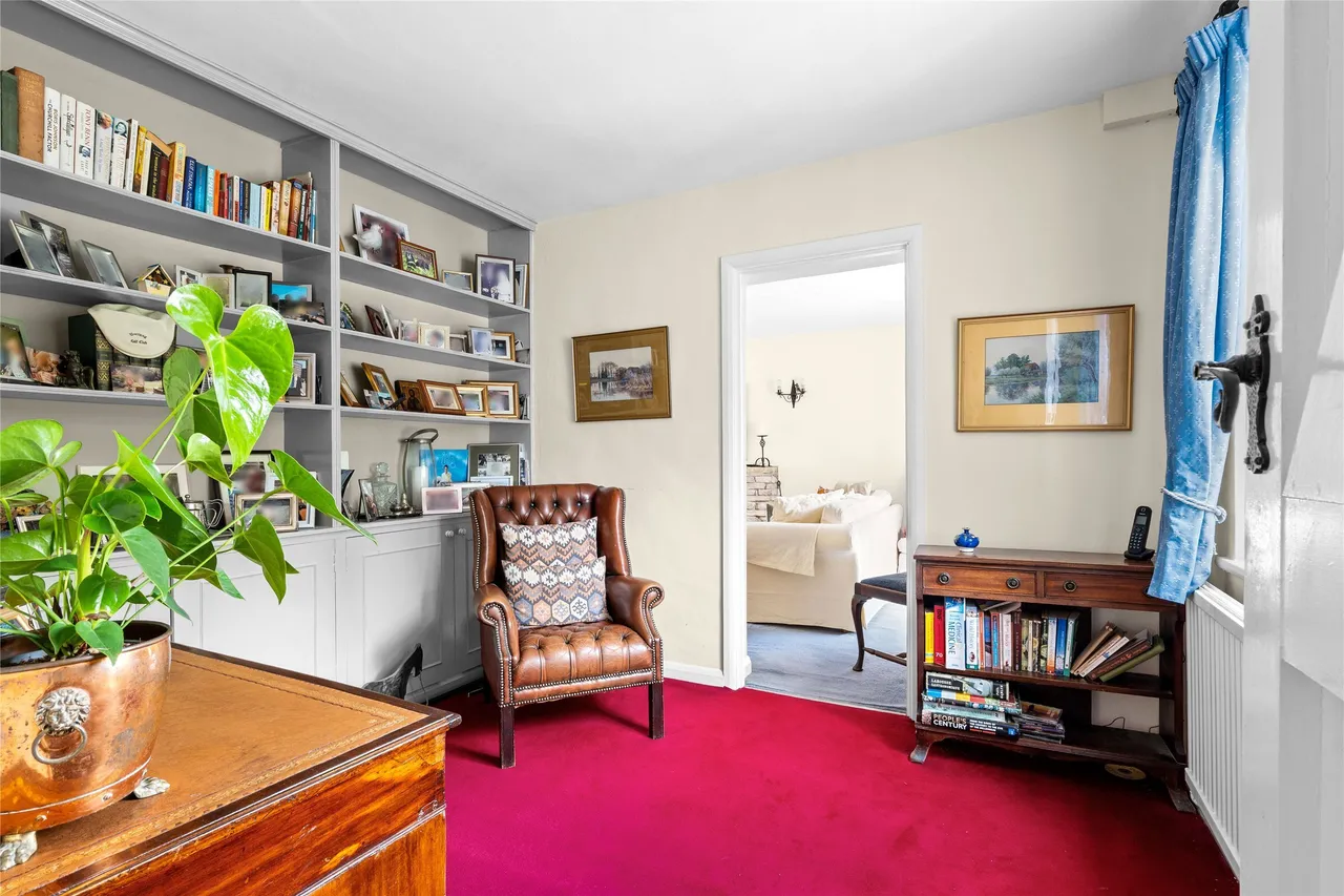 Wheeler Avenue, Oxted, RH8, photo 14