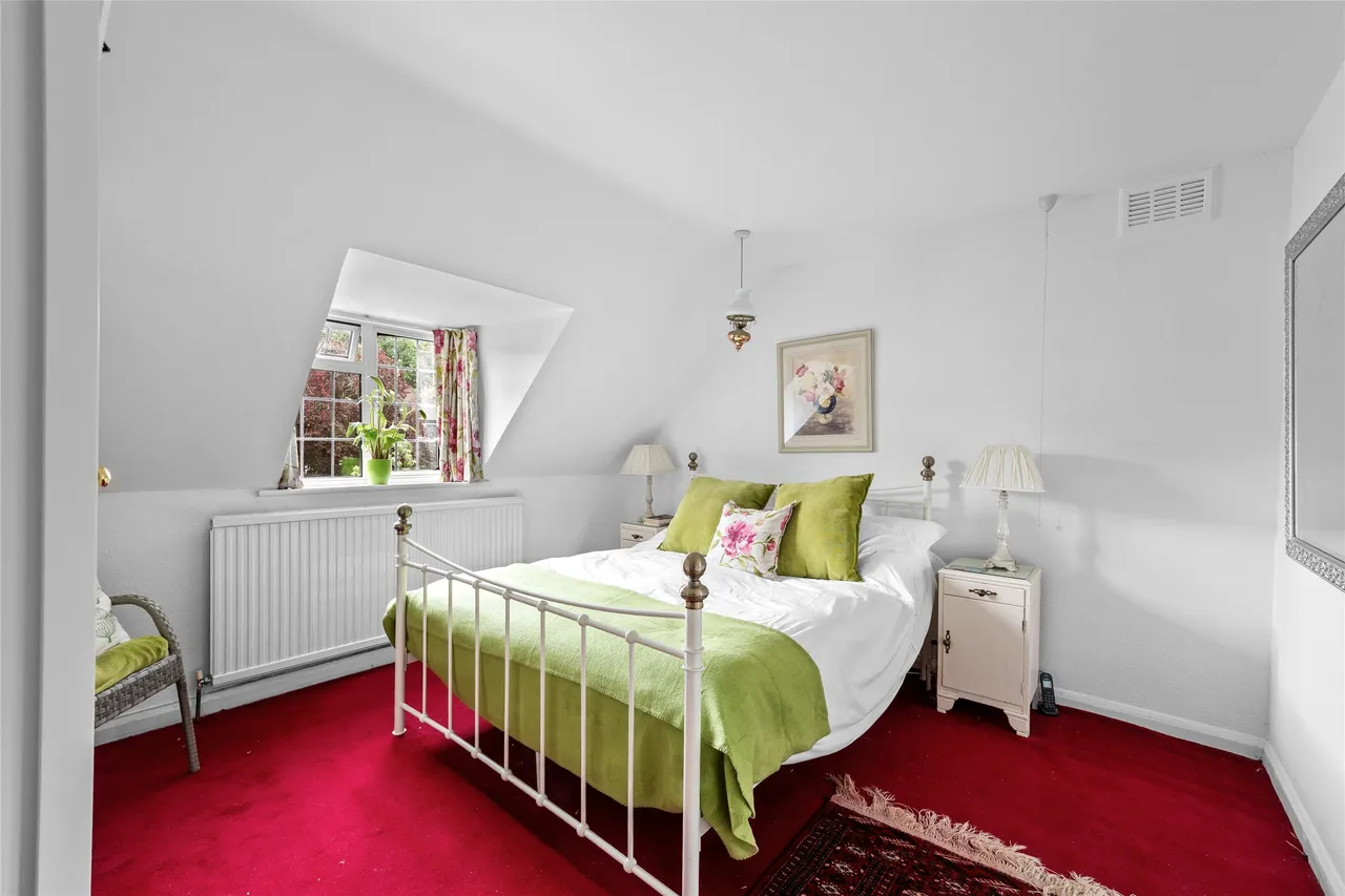 Wheeler Avenue, Oxted, RH8, photo 7