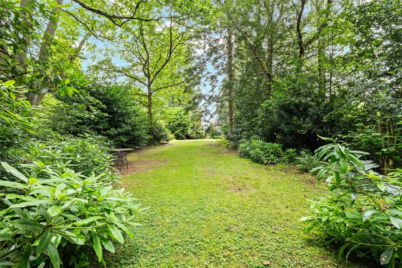Wheeler Avenue, Oxted, RH8, photo 18