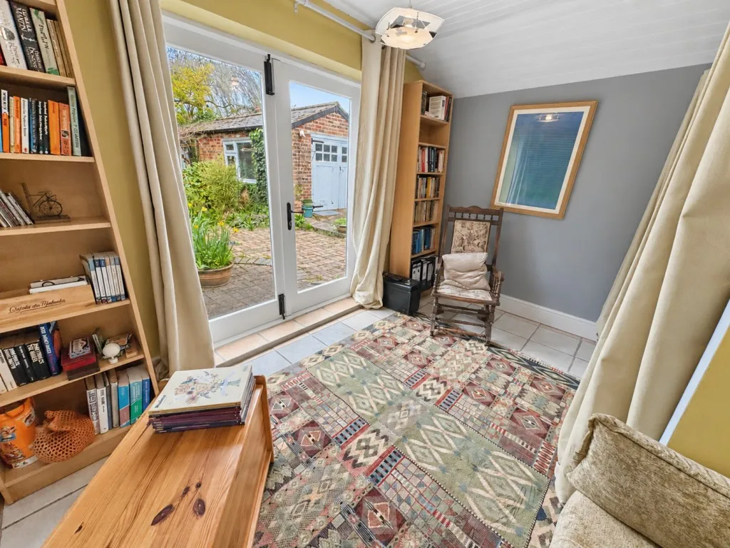 Southam Road, Dunchurch, photo 21