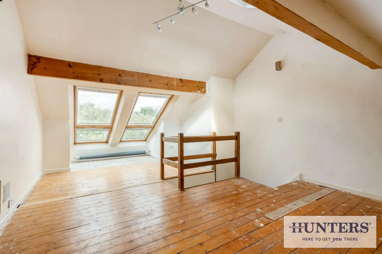 Otley Road, Guiseley, LS20, photo 7