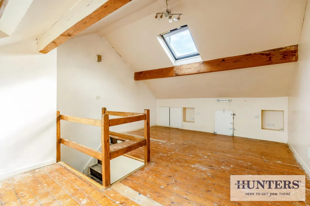 Otley Road, Guiseley, LS20, photo 8