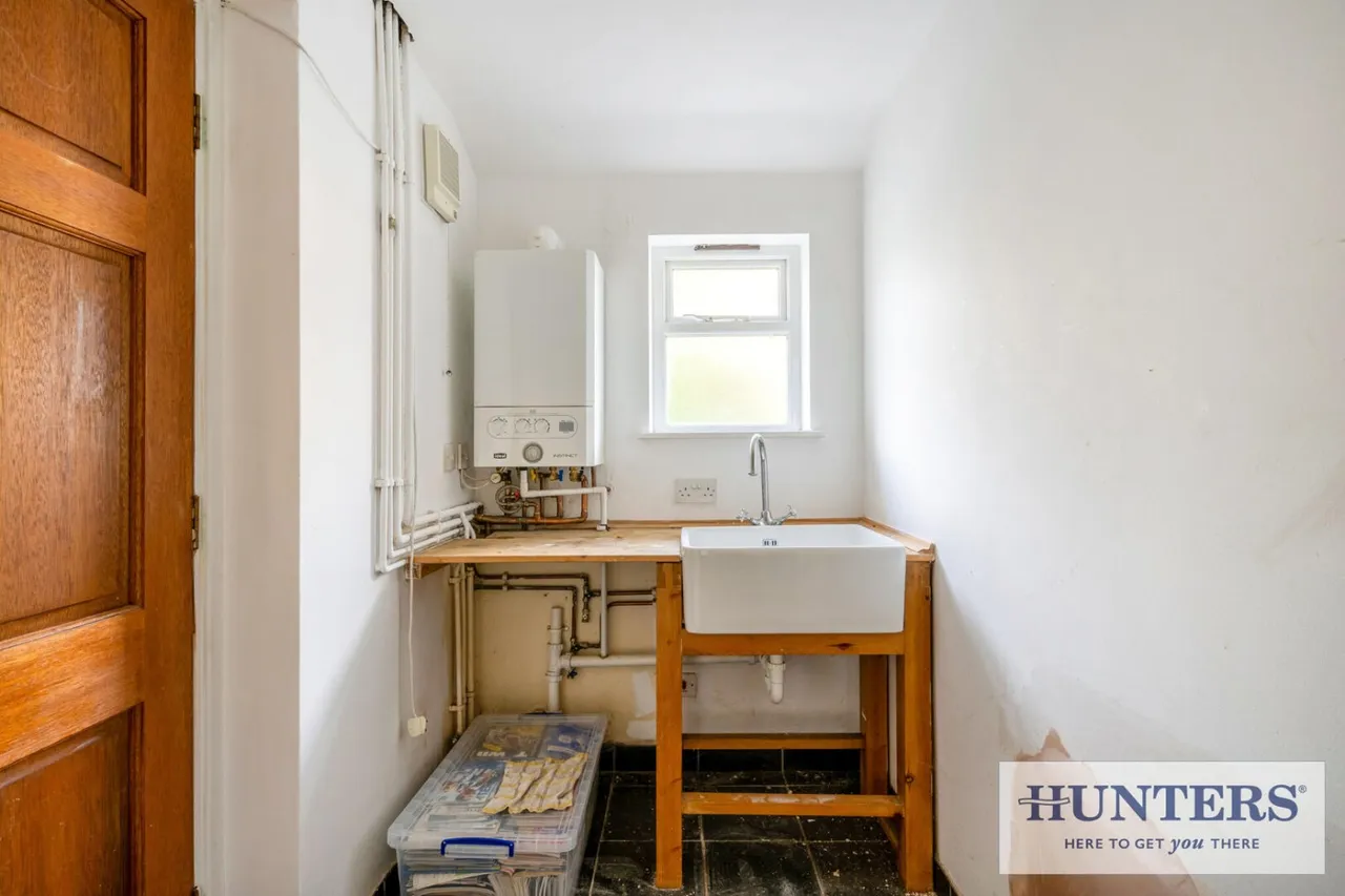 Otley Road, Guiseley, LS20, photo 6