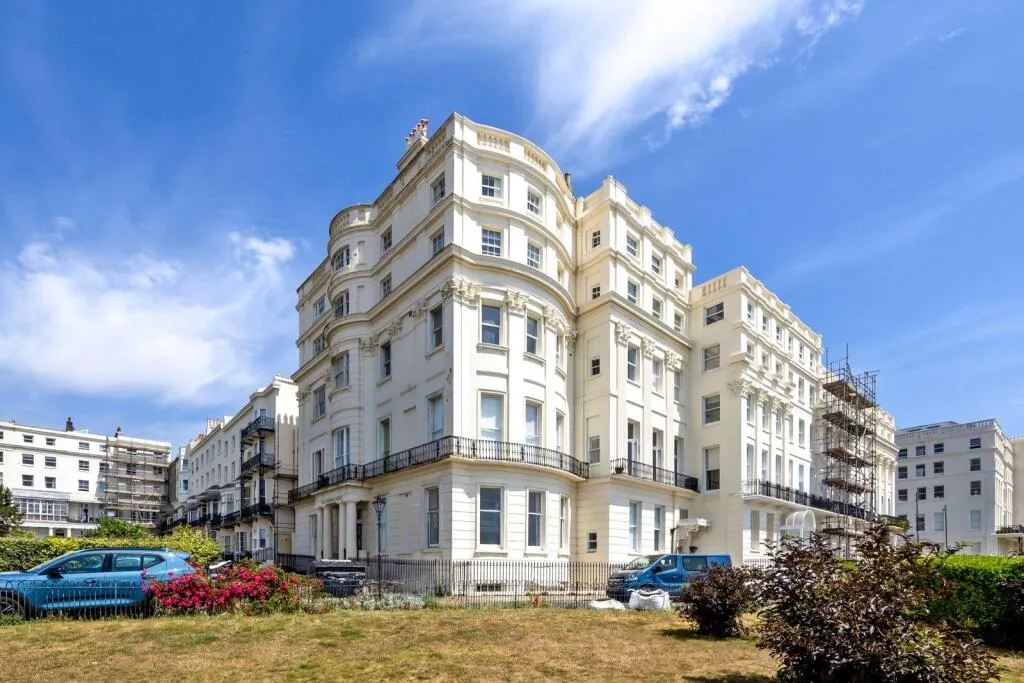 1 bed flat for sale — Marine Parade, Brighton, East Sussex, BN2 1DE