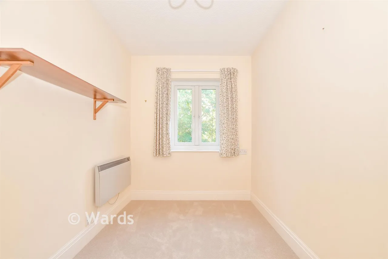 The Slade, Tonbridge, TN9, photo 10