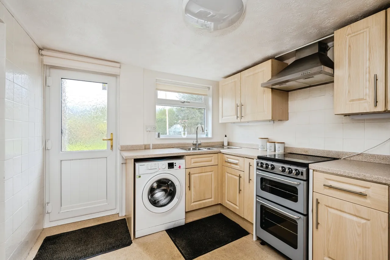 Heol Heddwch, Neath, photo 5