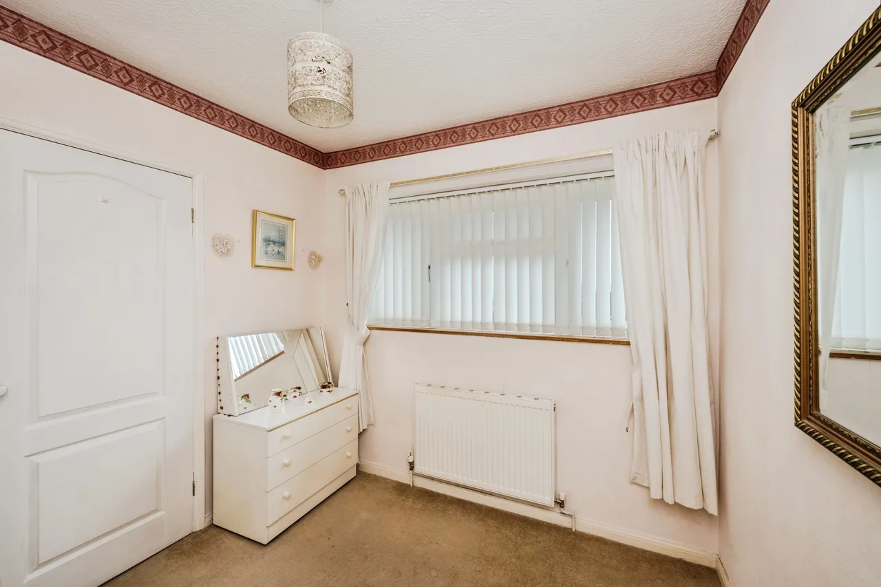 Heol Heddwch, Neath, photo 9