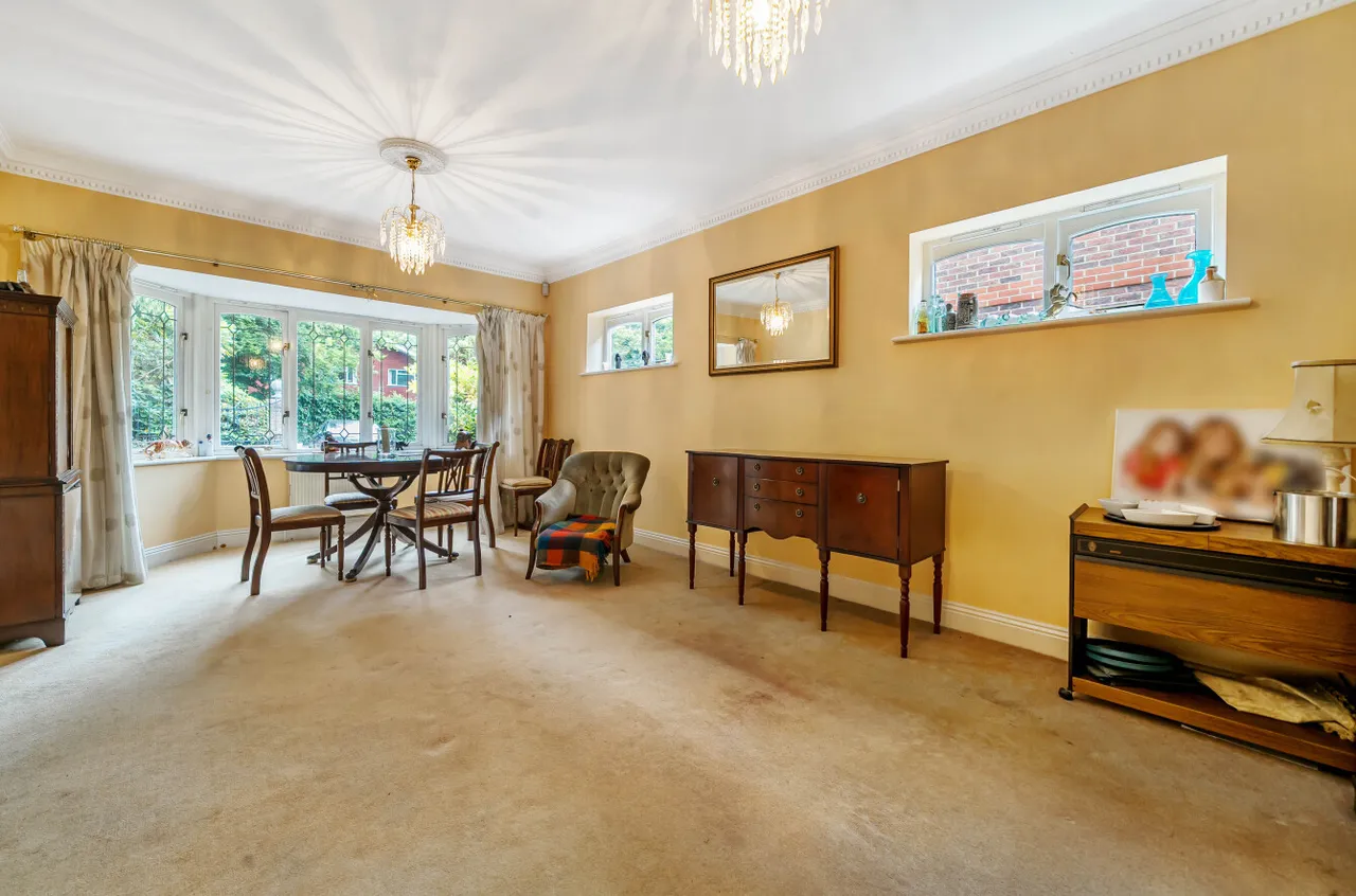Brackendale Road, Camberley, Surrey, GU15 2JR, photo 7
