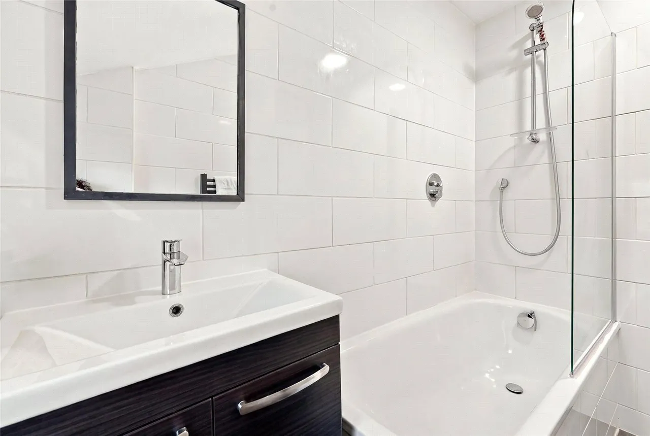 West Bank, London, N16, photo 15