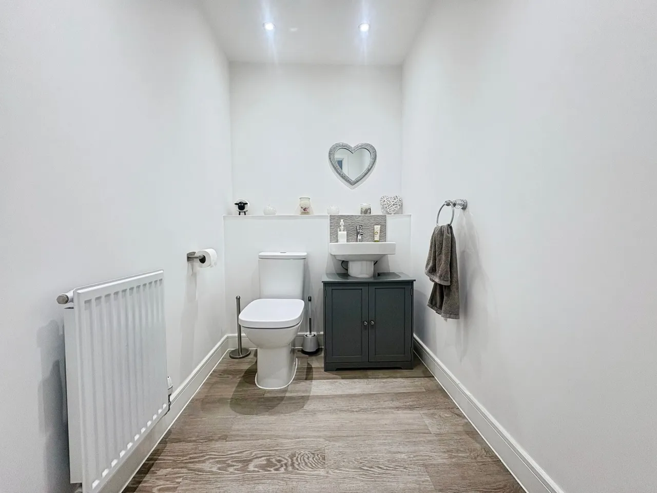 Daly Lane, Bordon, Hampshire, GU35 9GW, photo 8