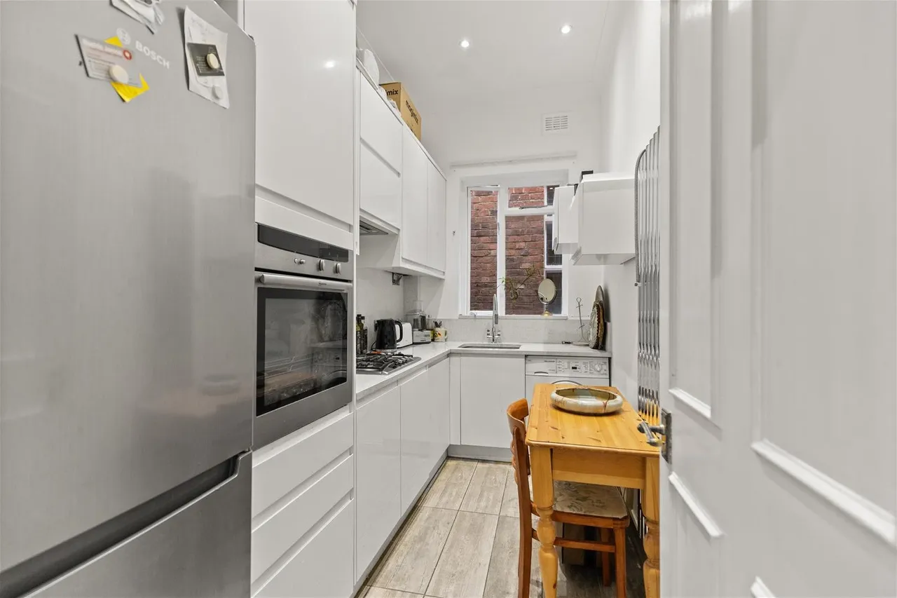 Anson Road, London NW2 3UX, photo 3