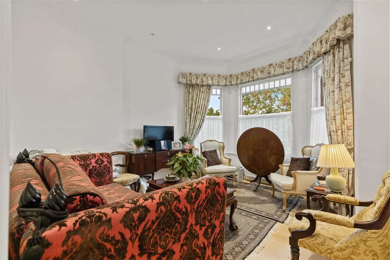 1 bed house for sale — Anson Road, London NW2 3UX