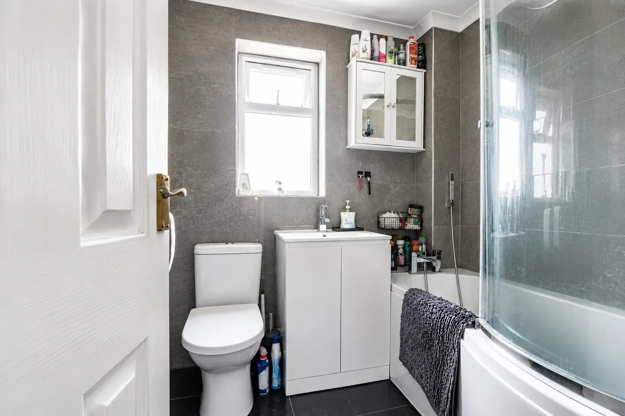 Howlett Close, St. Leonards-On-Sea, photo 7